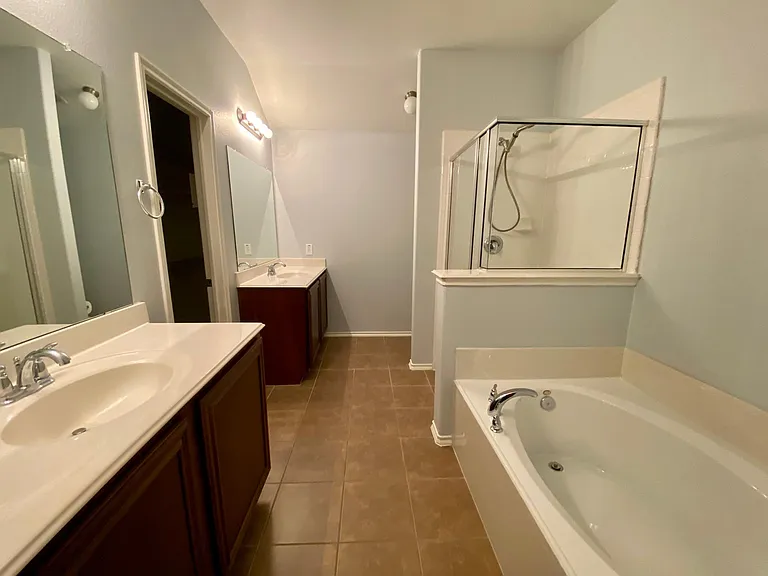 1313 Land Oak Rd — Photo 9