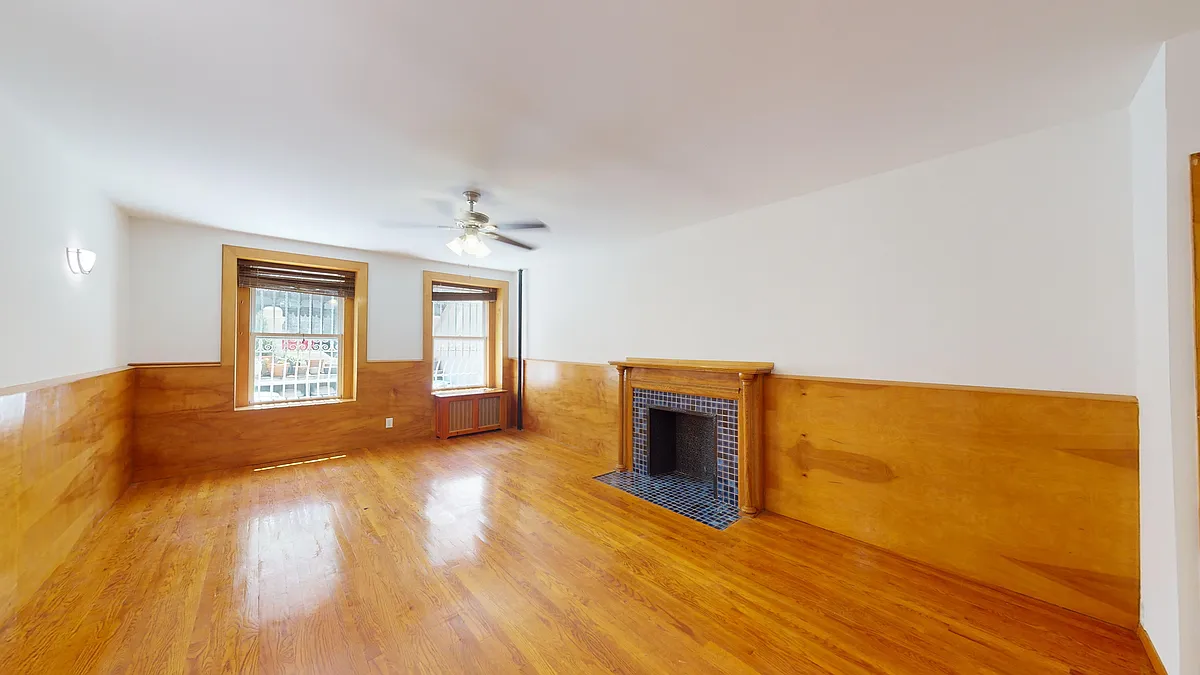 Building Photo - 325 W 88th St #1