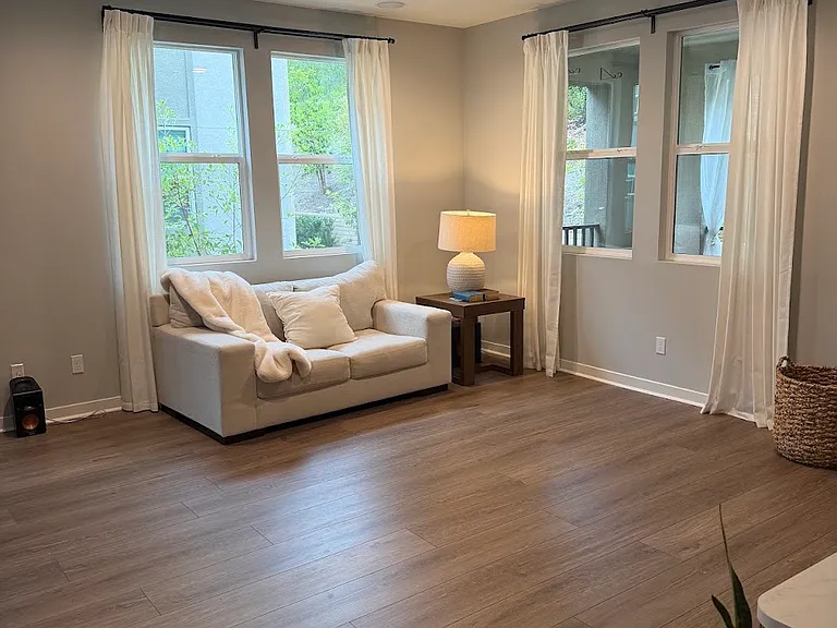 50 Sanctuary Ln — Photo 10