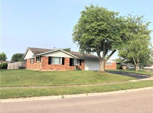 7321 Cohasset Dr, Huber Heights, OH 45424