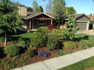 2470 Frontier Dr, Eugene, OR 97401