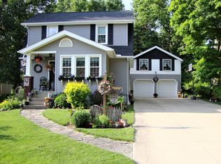 2025 Liberty Rd, Stow, OH 44224