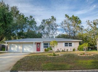 13565 Ridgeland Dr, Seminole, FL 33776