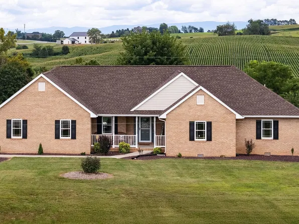 1550 Christians Creek Rd, Staunton, VA 24401