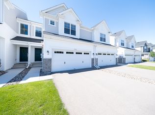 1715 Emerson Ct, Chaska, MN 55318