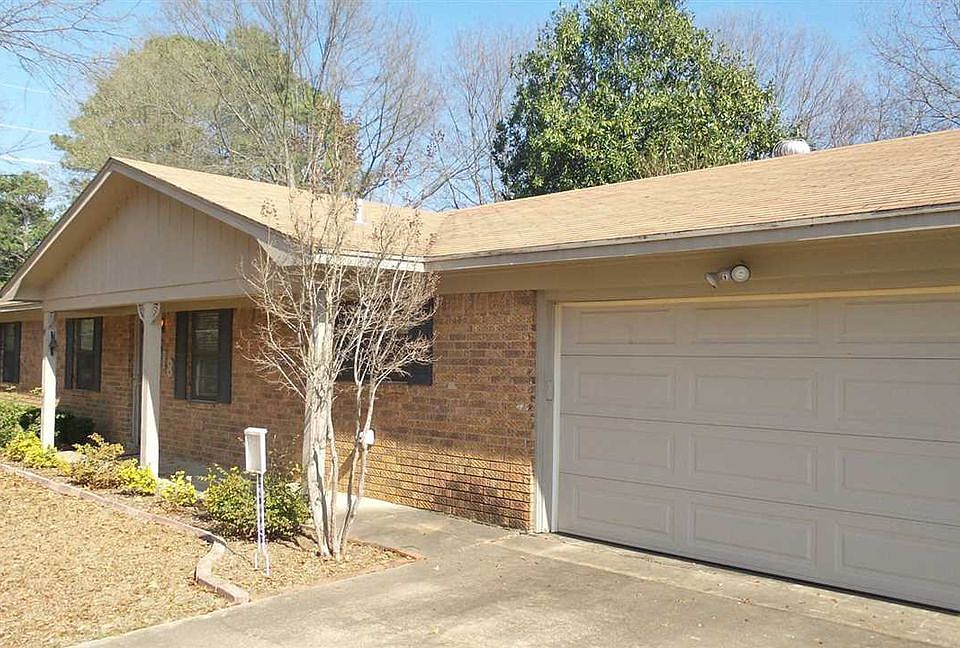 1st image of 518 Langford Ln