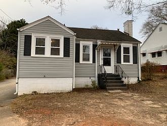 3rd image of 7 Langley Dr