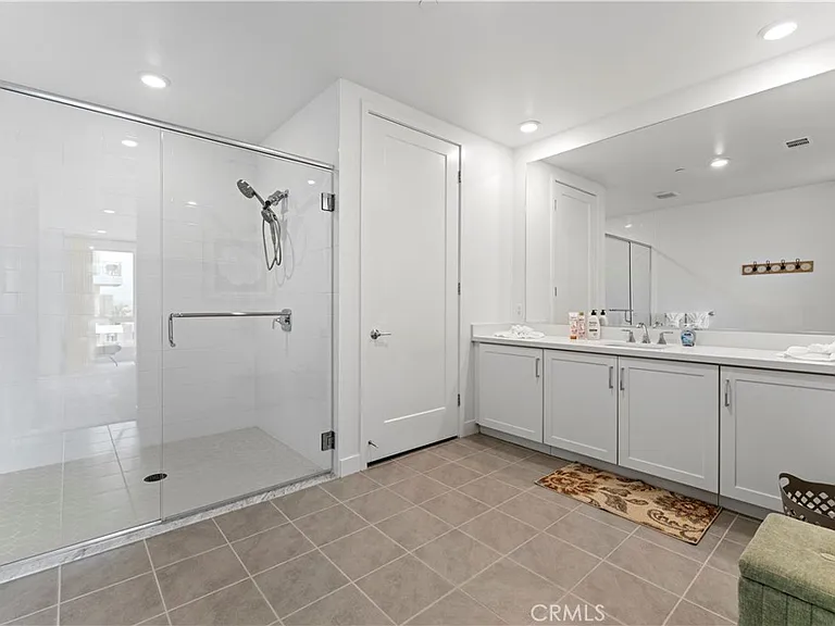 2602 Rivington — Photo 23