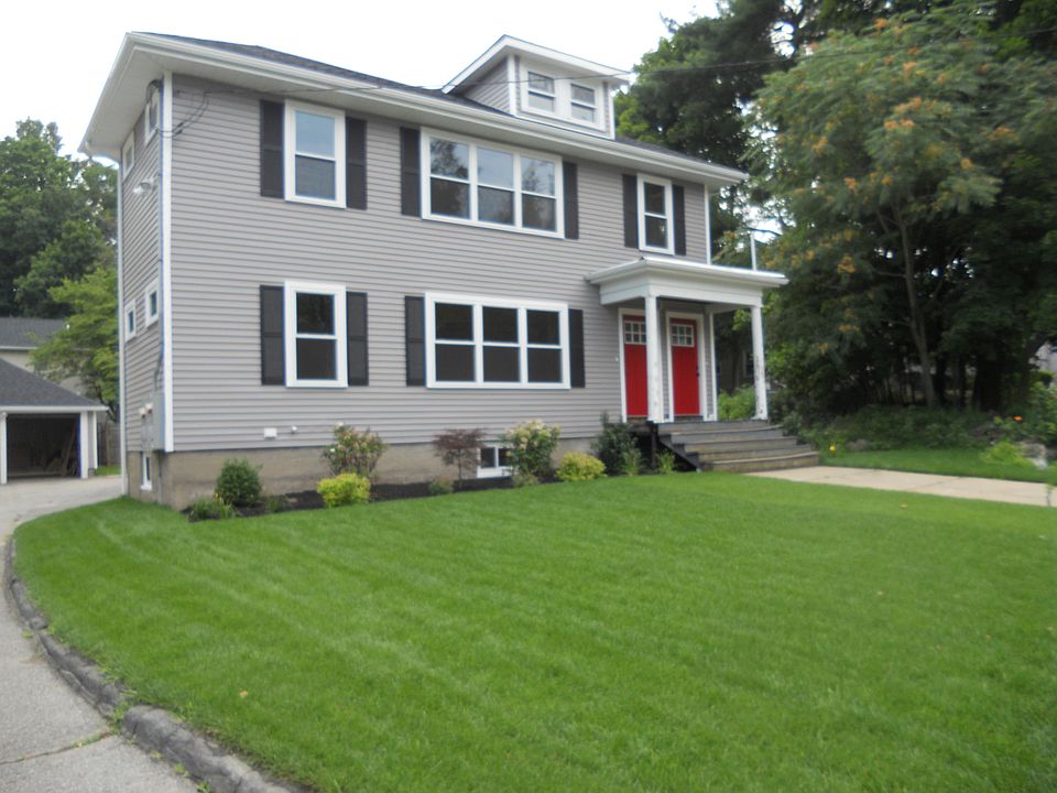 1st image of 160 Weston St Unit 1
