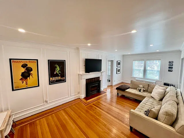 22 Longfellow Rd — Photo 4