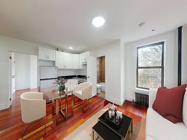 1864 Lexington Ave #4S — Photo 1