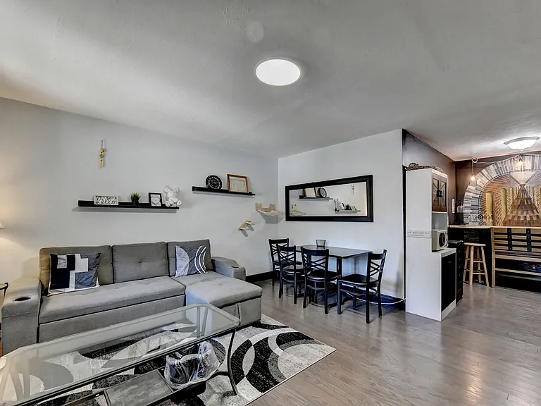 3071 Colonial Way #J — Photo 6