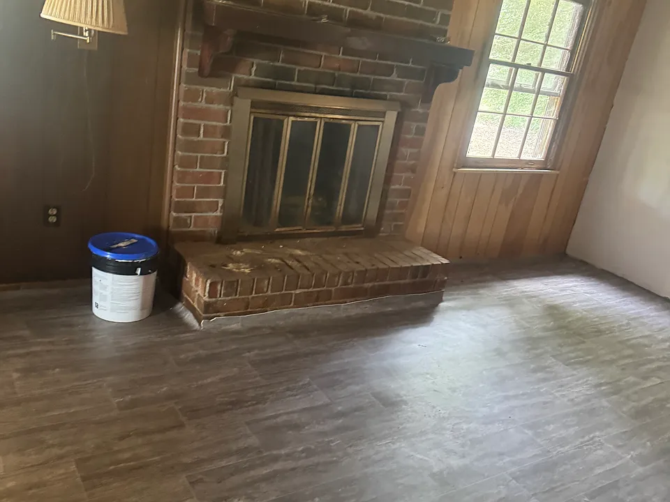 103 Chaucer Pkwy #2