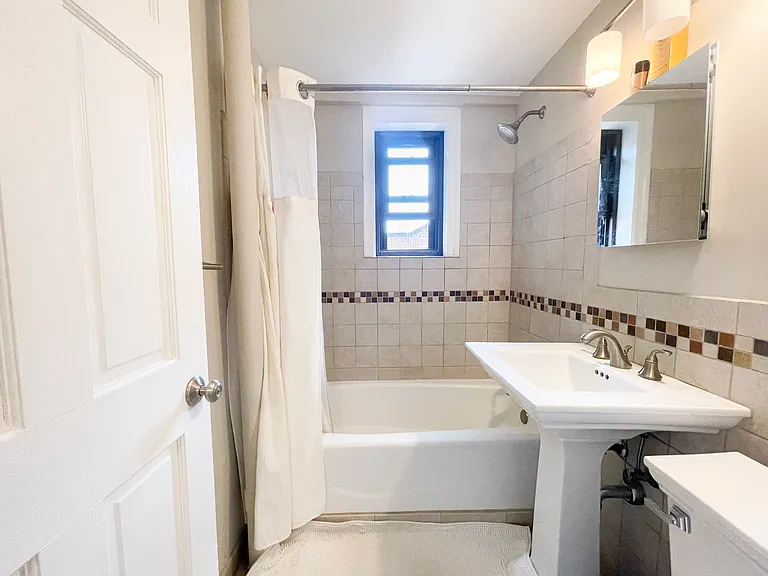2100 19th St NW #601 — Photo 22