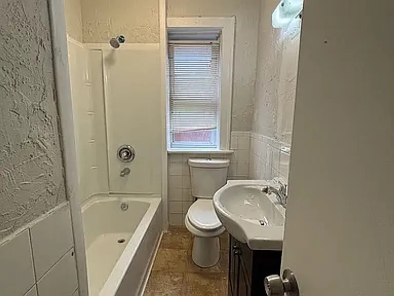 4127 Minnesota Ave #2F — Photo 8