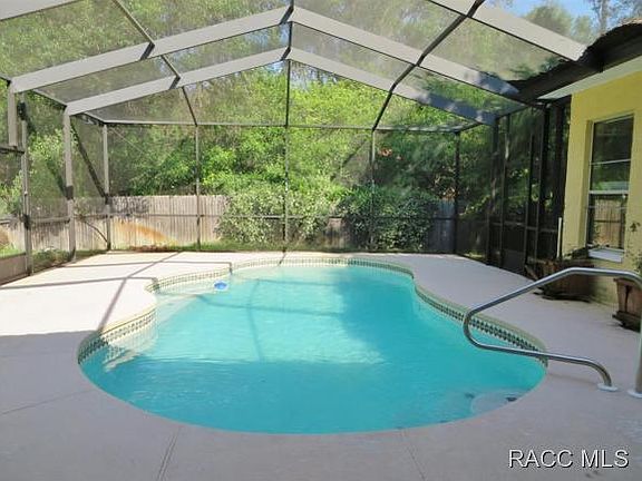 3rd image of 9149 N Cacalia Dr