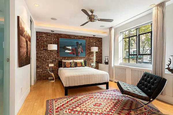 Sold by Compass | media 6