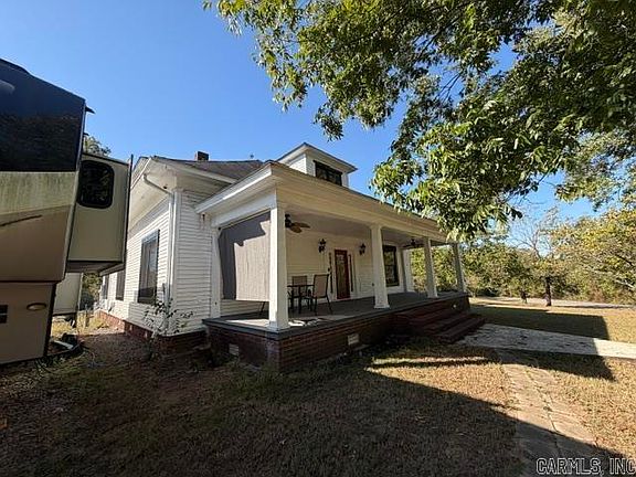 4th image of 52 Old Hickory Rd