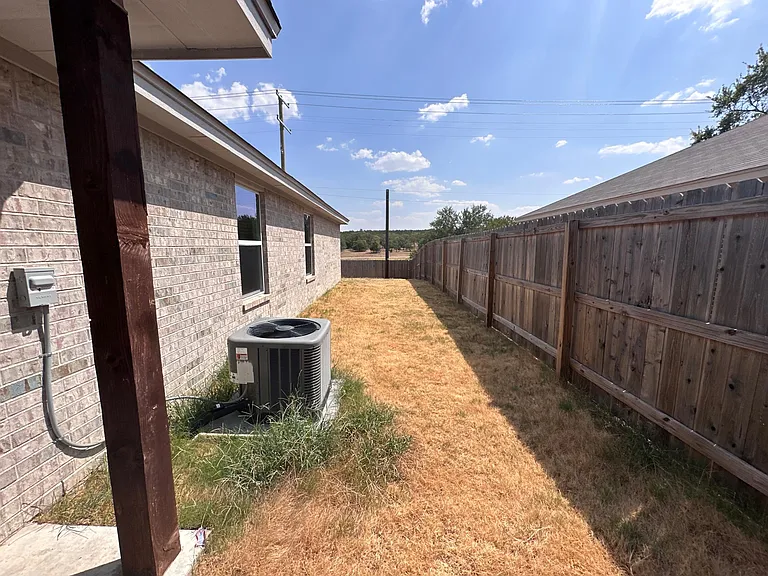 1239 Liberation Ln #B — Photo 25