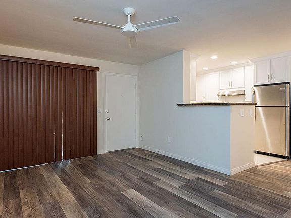 2nd image of 1038 Turquoise St APT 5