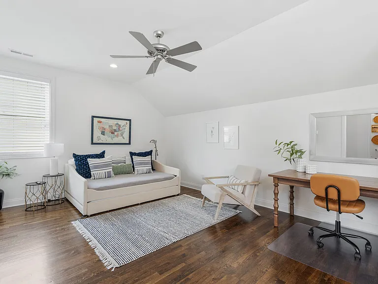 3086 Cheever St — Photo 30