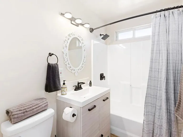 144 Minot Ave #B — Photo 6