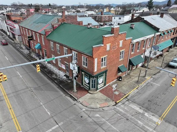 122 N Market St, Waverly, OH 45690