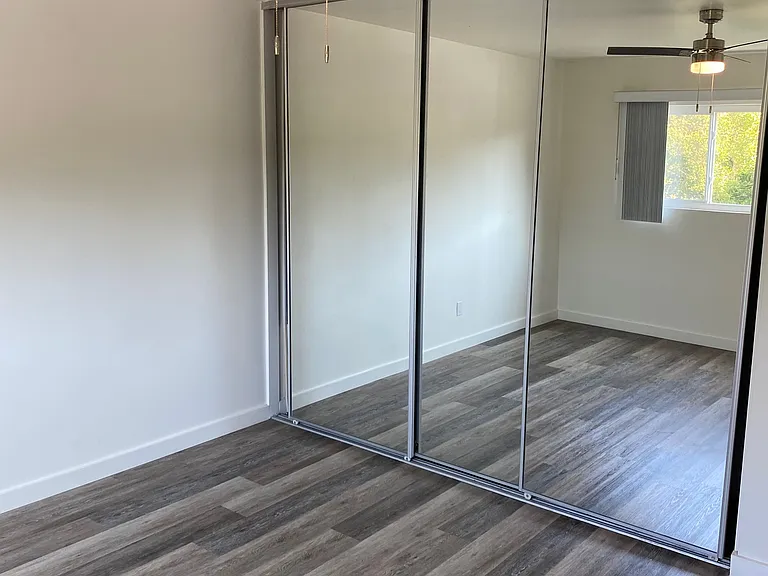 Le Parc Apartment — Photo 11
