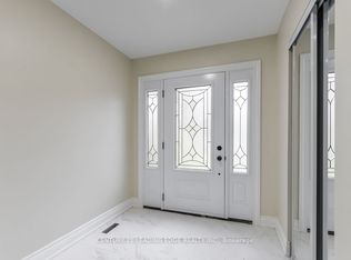 16 Medaca St, Toronto, ON M2J3A7