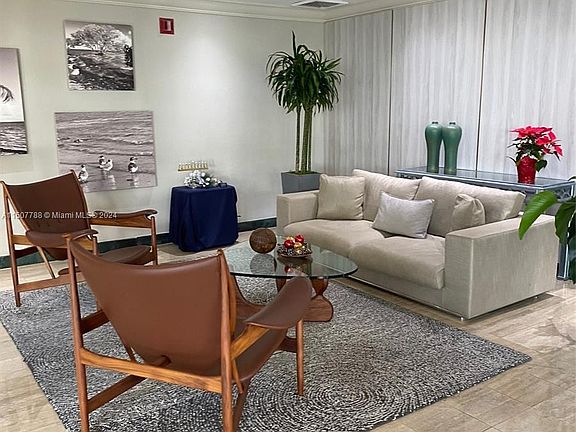 4th image of 1408 Brickell Bay Dr APT 218