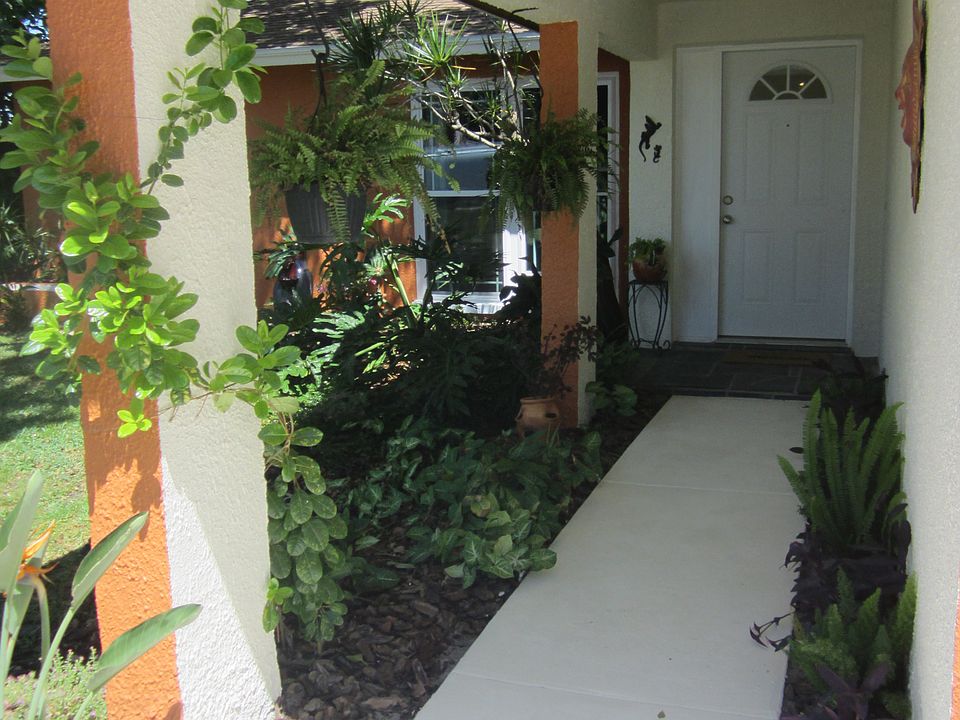 1st image of 2104 Bramblewood Dr N