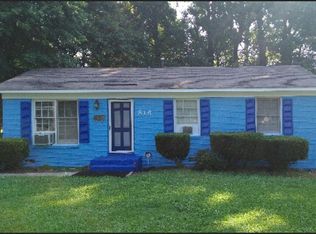 816 Jarmon Ct, Charlotte, NC 28213