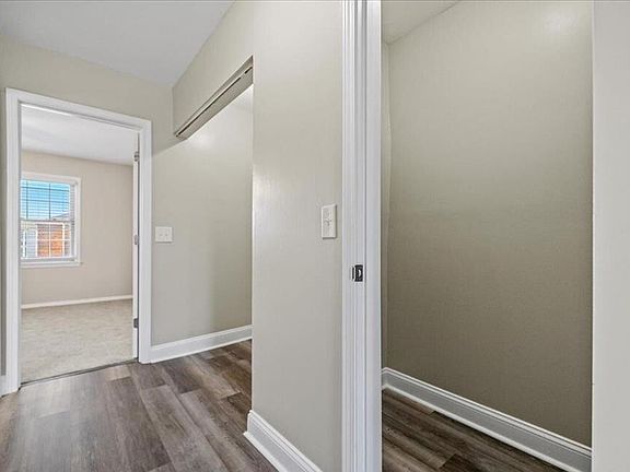 5th image of 731 Coventry Ln APT D