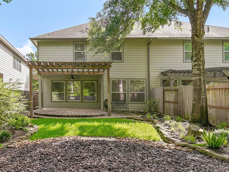 139 Ledgestone Pl — Photo 38
