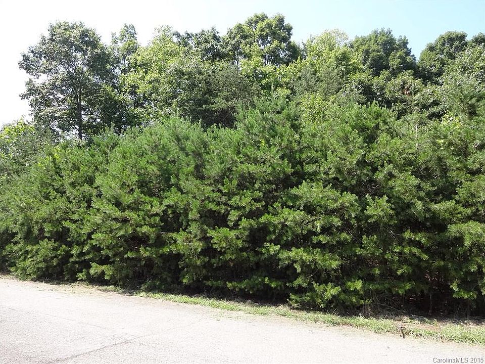 1st image of 81 Fentress Dr #81