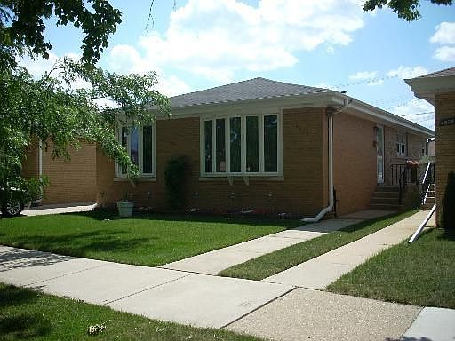 1st image of 4820 N Nordica Ave