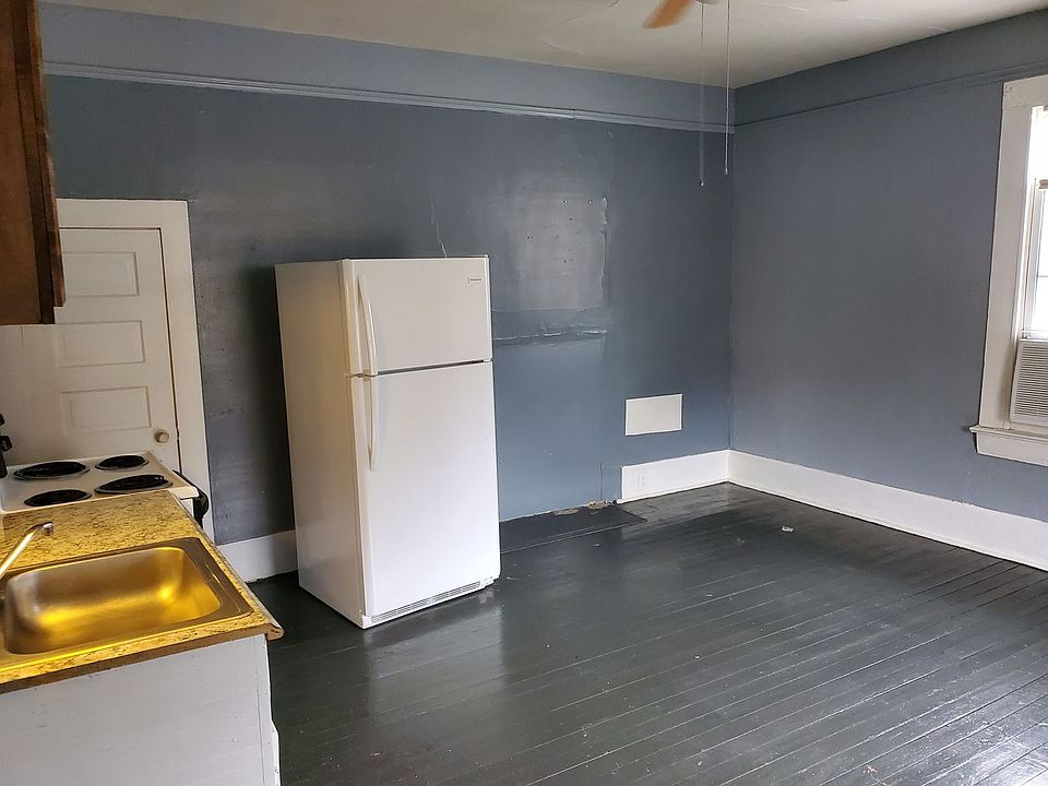 1st image of 427 Park St #B