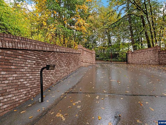 3rd image of 7474 Battle Creek Rd SE