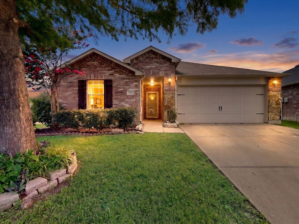 1st image of 127 Abelia Dr