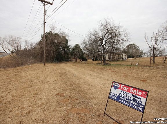 3rd image of 2405 10th St