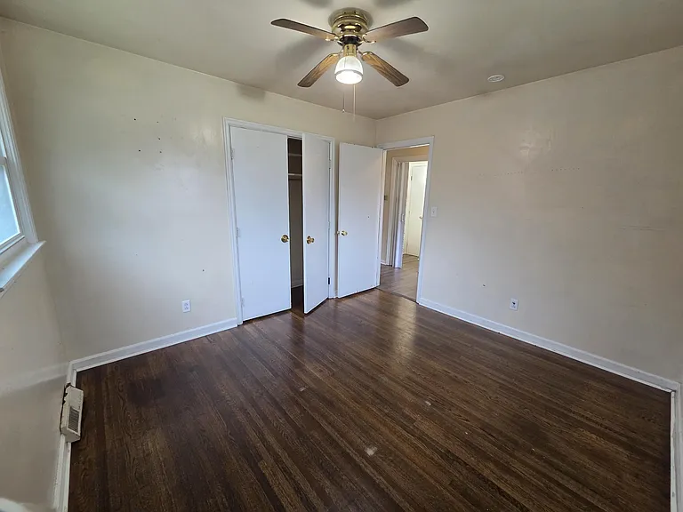 516 Anniston Dr — Photo 6