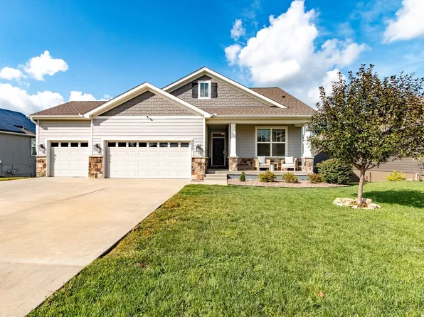 24842 W 144th St, Olathe, KS 66061
