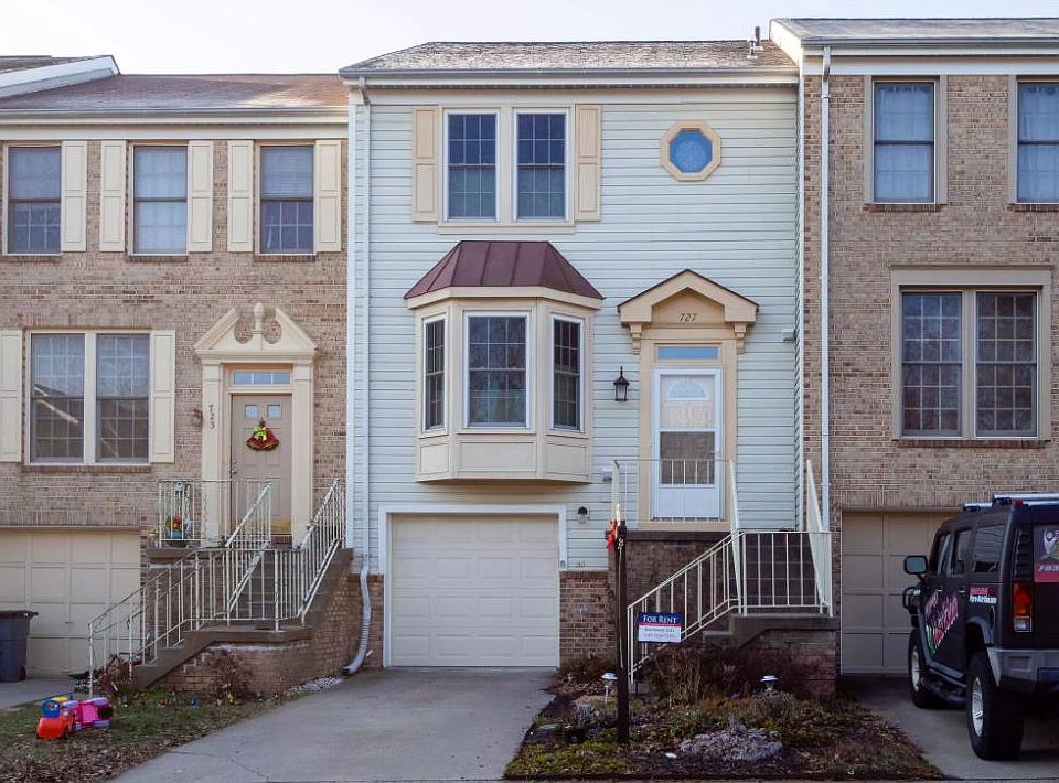 1st image of 727 Herndon Woods Ct