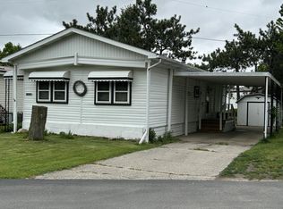 1749 Sunrise Dr, Caro, MI 48723