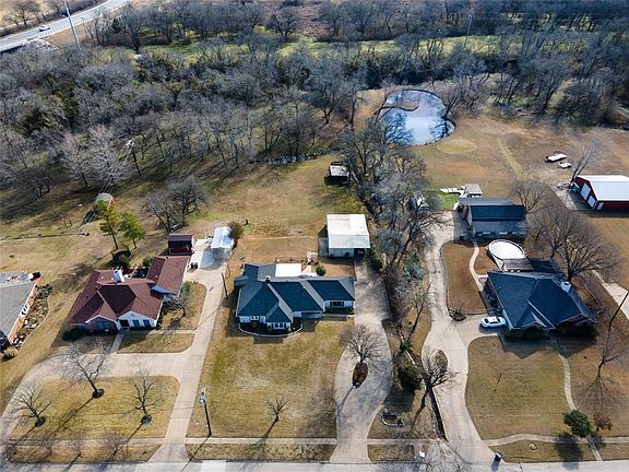 2nd image of 167 Buffalo Creek Dr