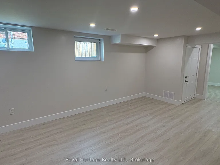499 Braidwood Ave #BASEMENT — Photo 5