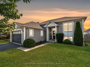 204 Forest Cres, Clearview, ON L0M 1S0