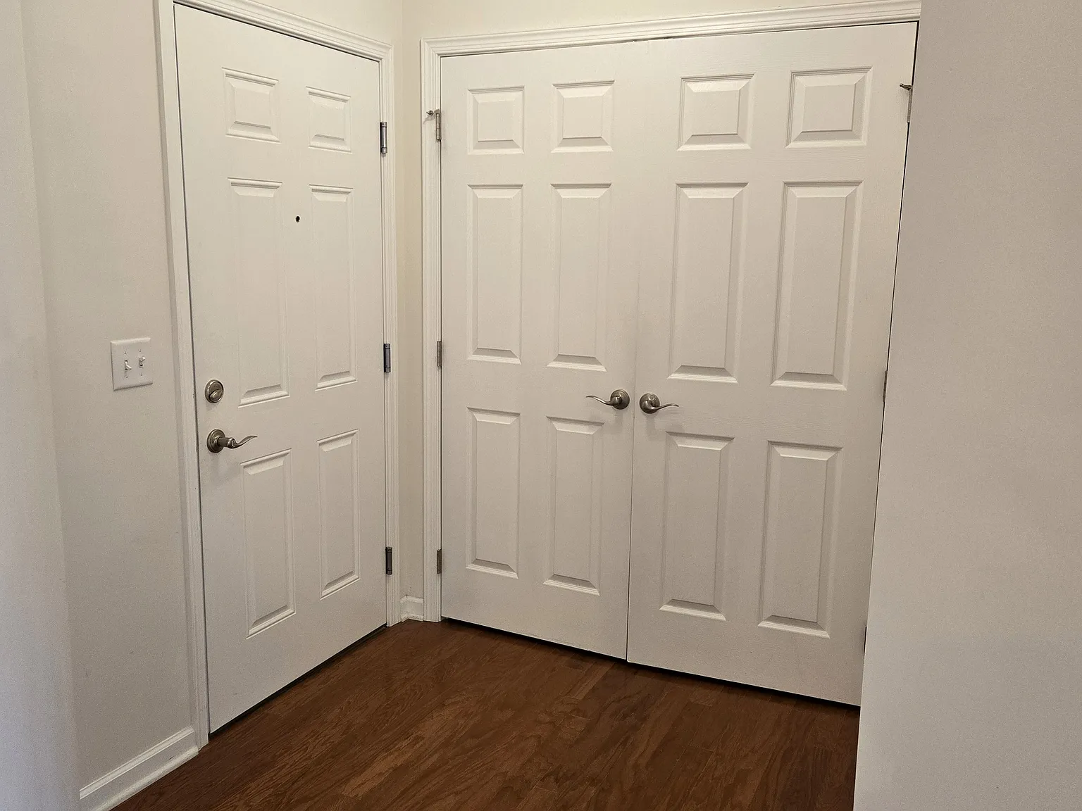 2 bed, 1260 sqft, $3,250 — Photo 2
