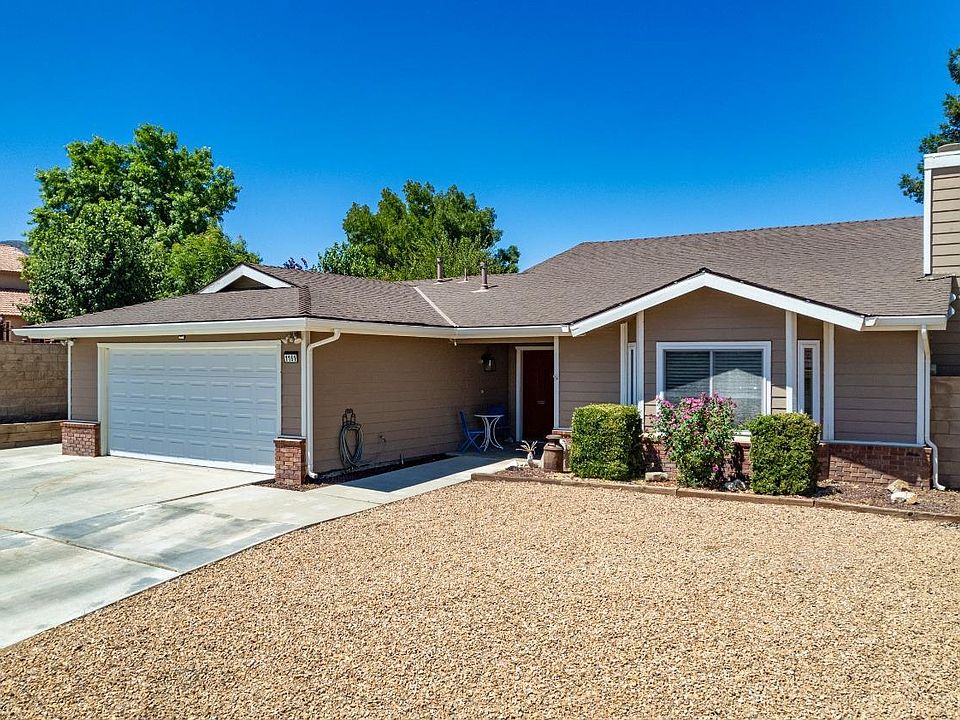 2nd image of 1161 Fig Dr