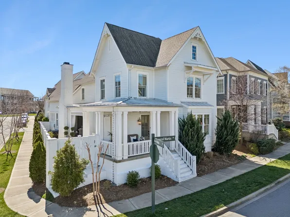 2001 General Martin Ln, Franklin, TN 37064